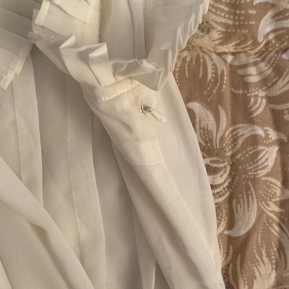 Dress - Picture 4 of 4